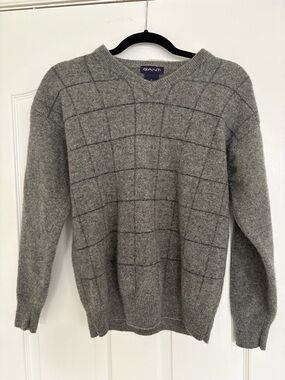 Gant Men's Gray Crewneck Windowpane Knit Sweater